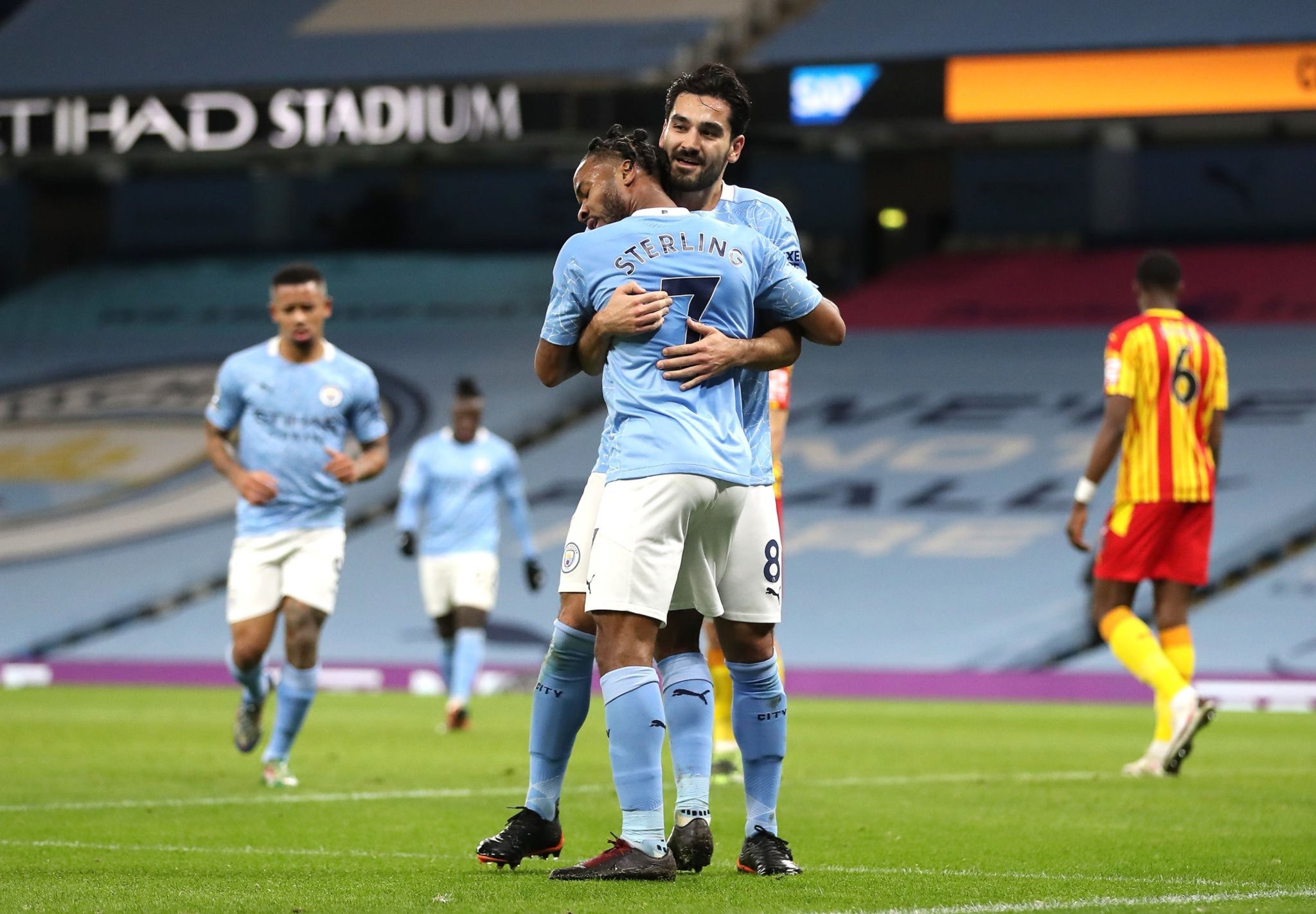 阿隆索注重 阿隆索注重