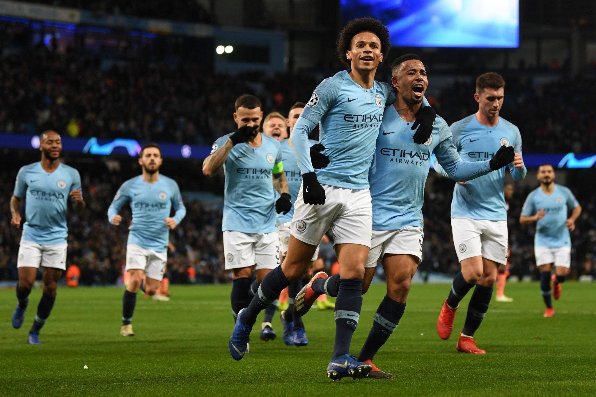 出历程充满 出历程充满